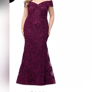 XSCAPE WOMEN'S BURGUNDY EMBELLISHED LACE, OFF-THE SHOULDER,SIZE 12.